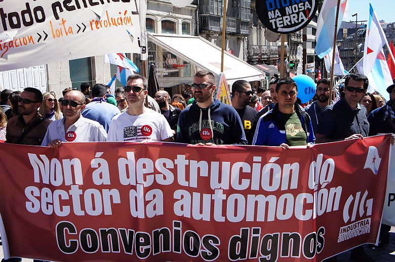 2016 05 01 ManifaPrimeiroMaioVigo39.JPG